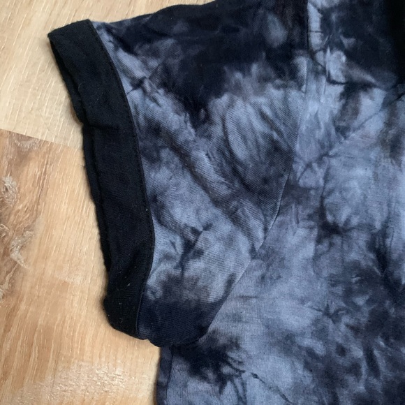 ZUMIEZ EMPYRE TIE DYE CROP TOP LACE UP - Picture 3 of 6